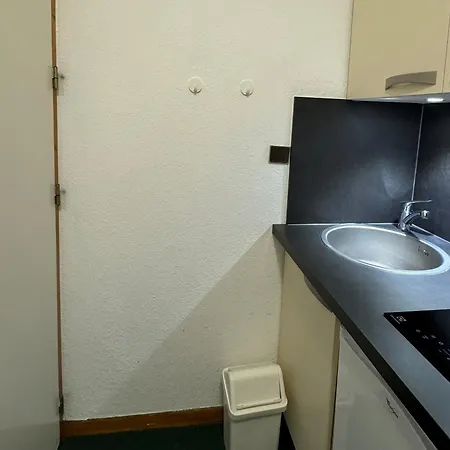 Chaleureux 2 Pers, Skis Aux Pieds, Balcon, Vue Pistes *